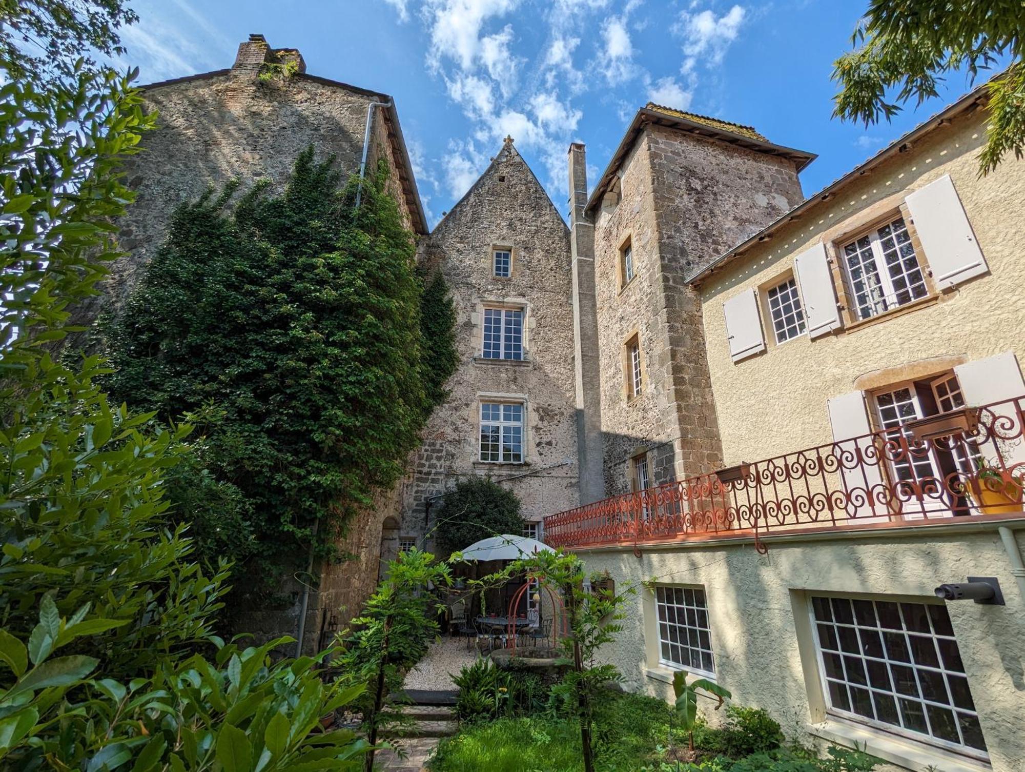 Manoir Des Arts Bed & Breakfast Confolens Exterior photo